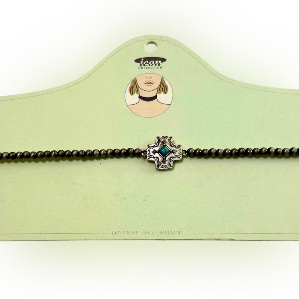 ICONIC COLLECTION Silver Pearl Chocker Necklace with Turquoise Cross Pendant NEW